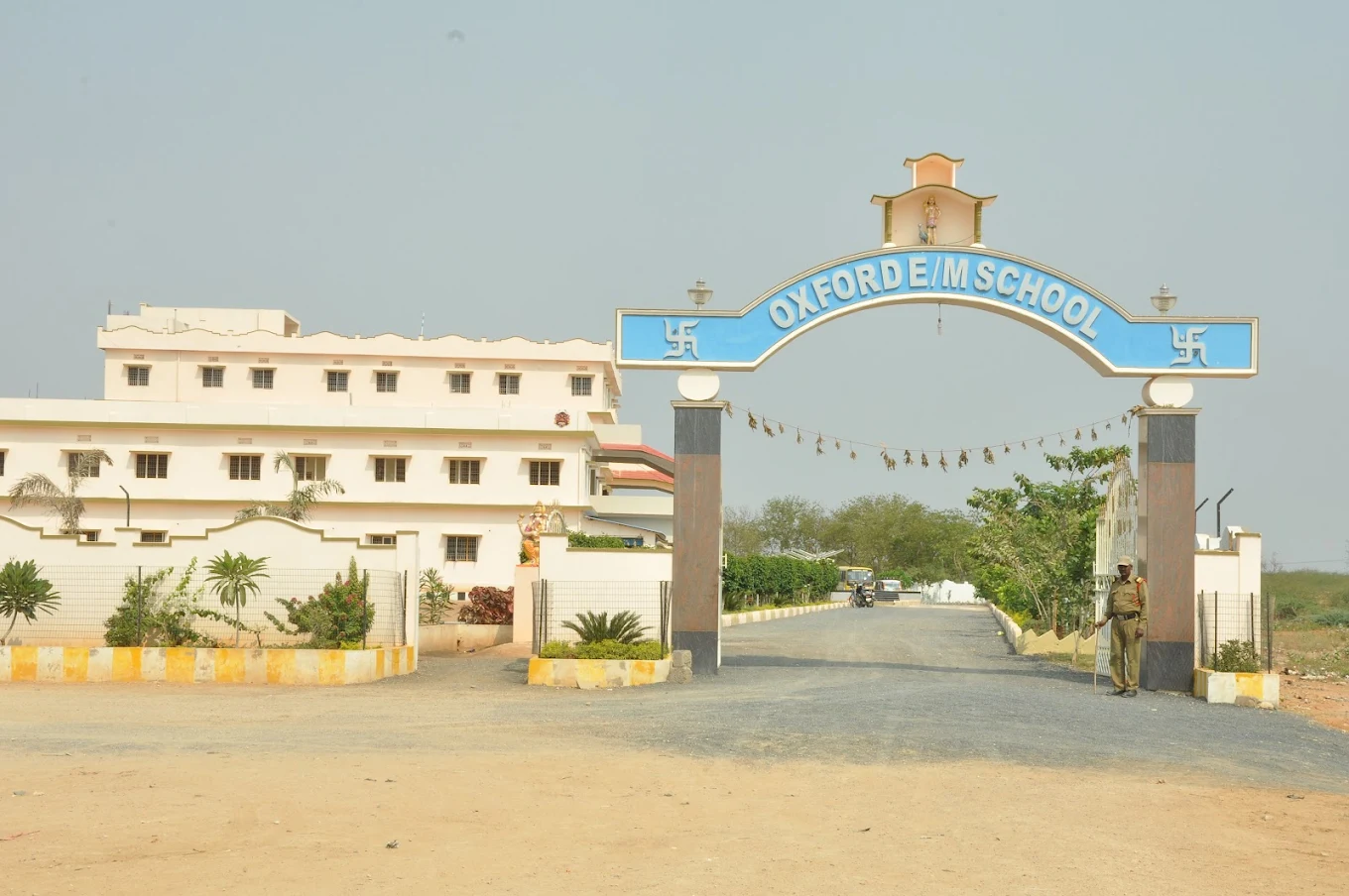 OXFORD IIT concept school