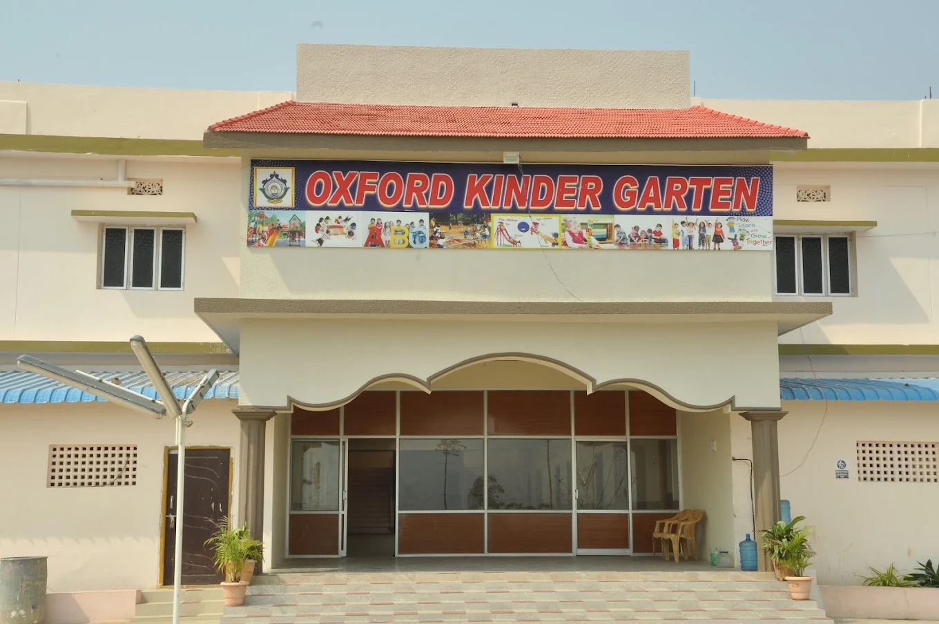 OXFORD IIT concept school