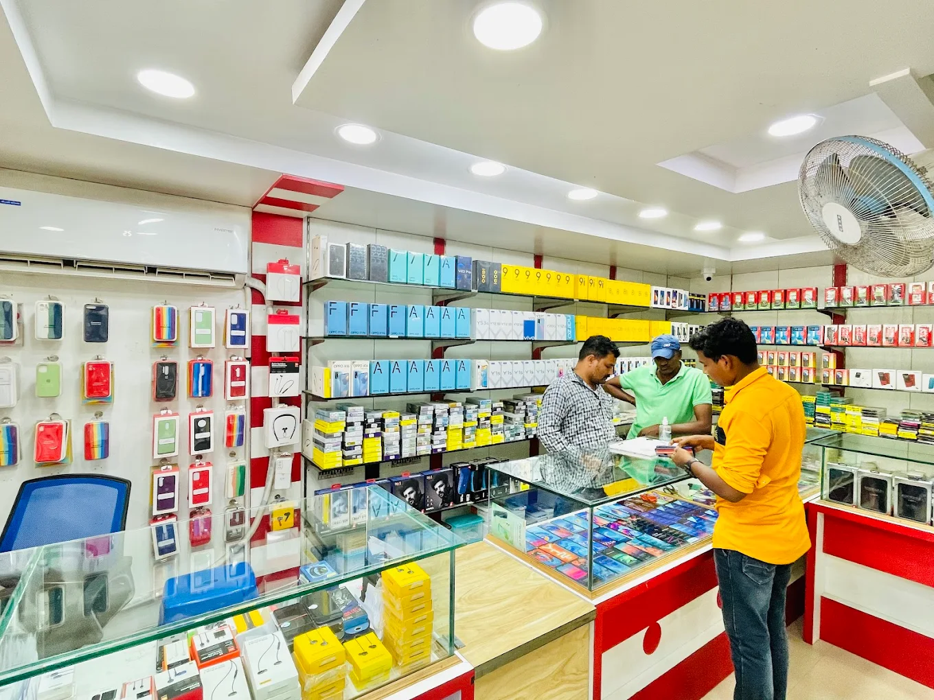 Sai Chandrika Mobile Showroom